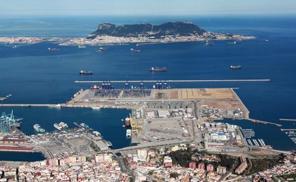 Apartamentos Albeniz Algeciras Eksteriør billede